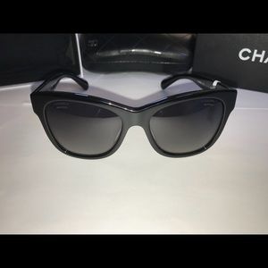 Original CHANEL Square - Fall Collection - Black